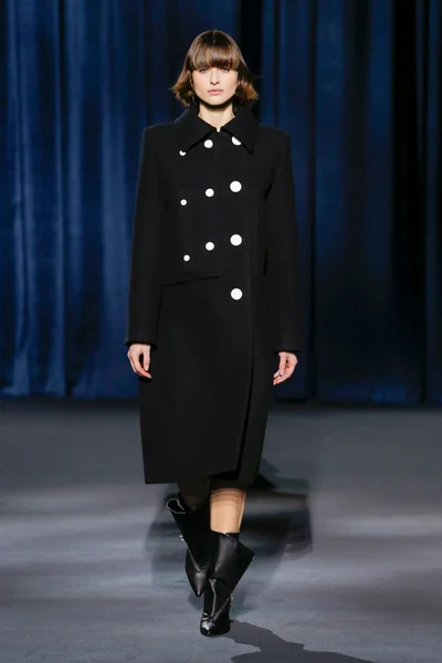 Look 23